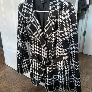 Woman’s size large super nice peacoat style jacket
